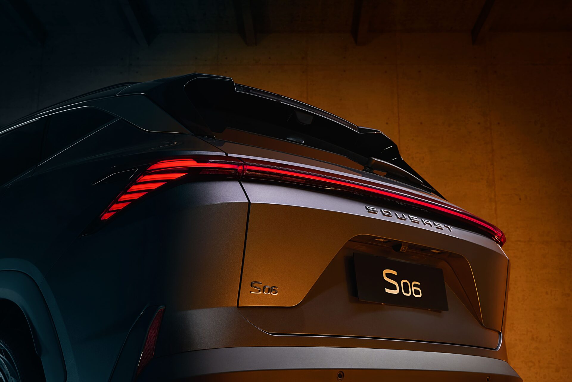 1754237113642_S06_20S06DM_20Exterior06