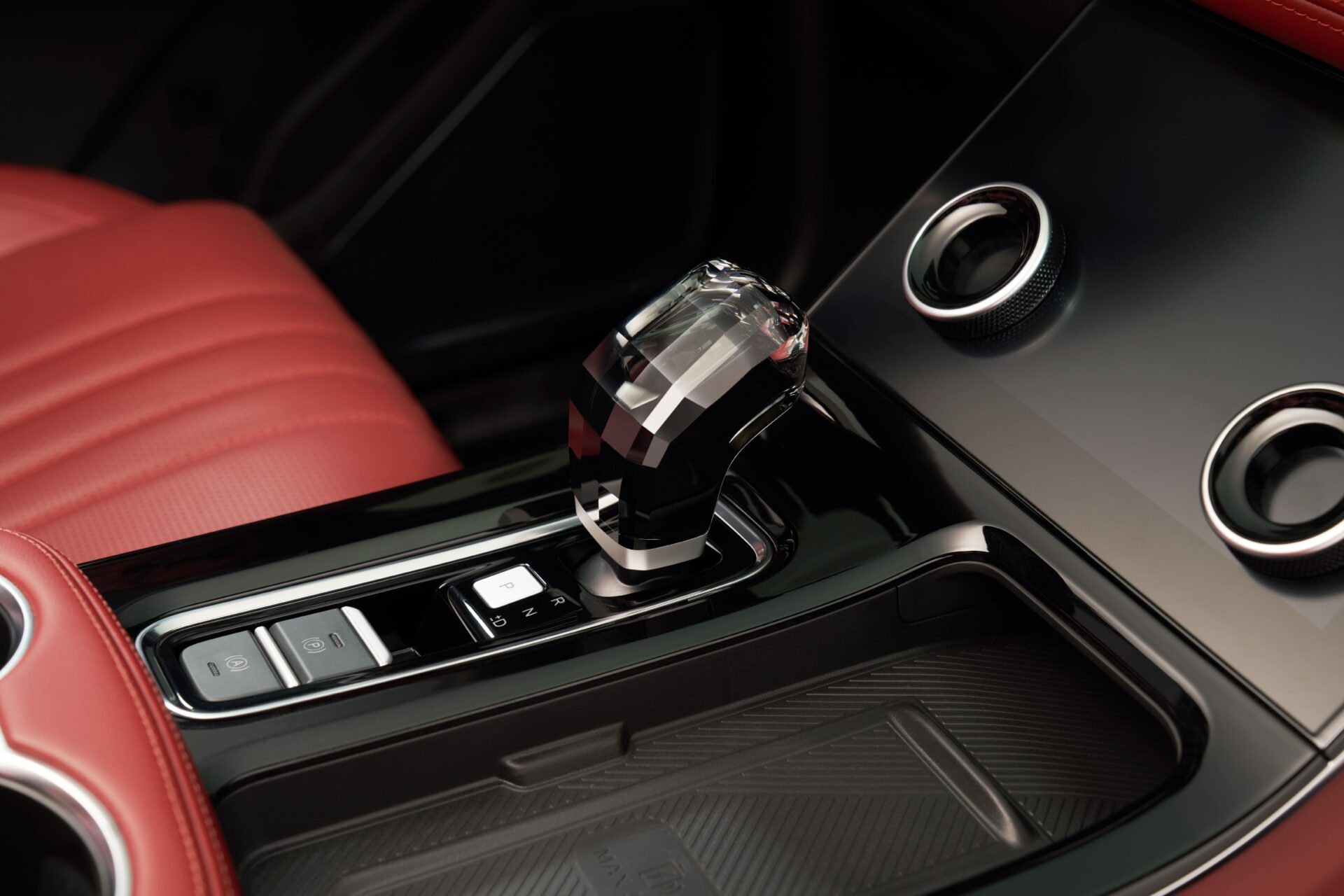 1754371303239_S07_20Interior10